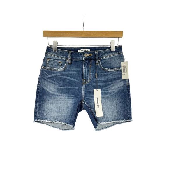 Vigoss Marley Mid Rise Midi Length Denim Shorts Womens 26 New - Picture 1 of 8